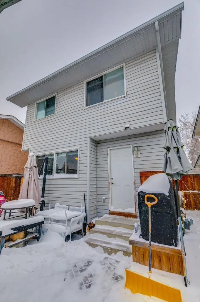 107 Sunbank Way SE Calgary AB T2X 2A5