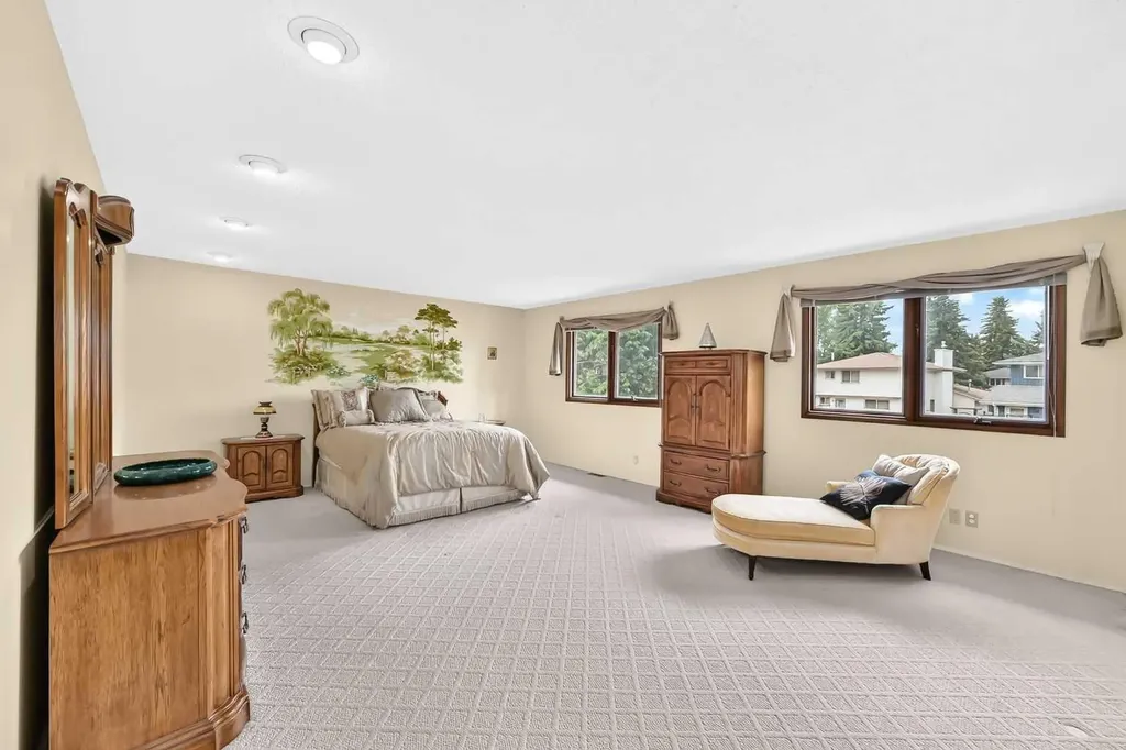 3407 50 Street NW Calgary AB T3A 0E3