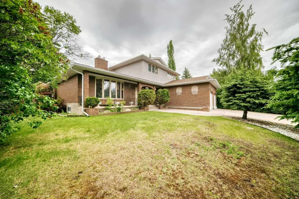 3407 50 Street NW Calgary AB T3A 0E3