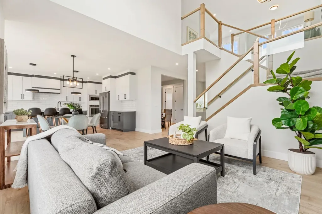 22 Cimarron Estates Gate Okotoks AB T1S 0M9