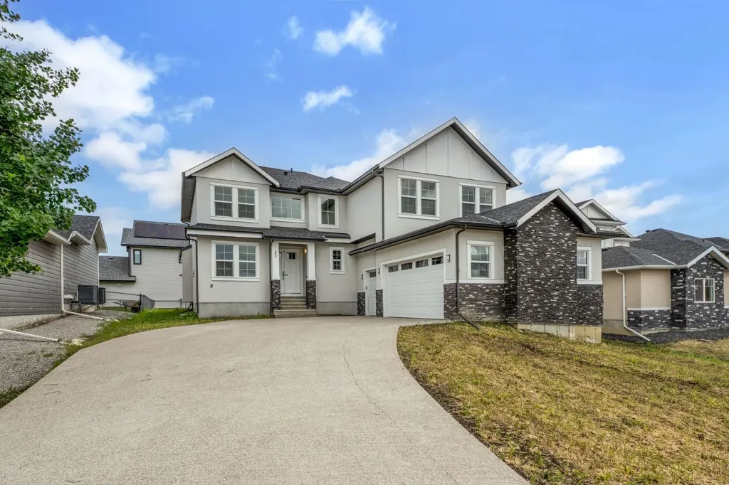 22 Cimarron Estates Gate Okotoks AB T1S 0M9