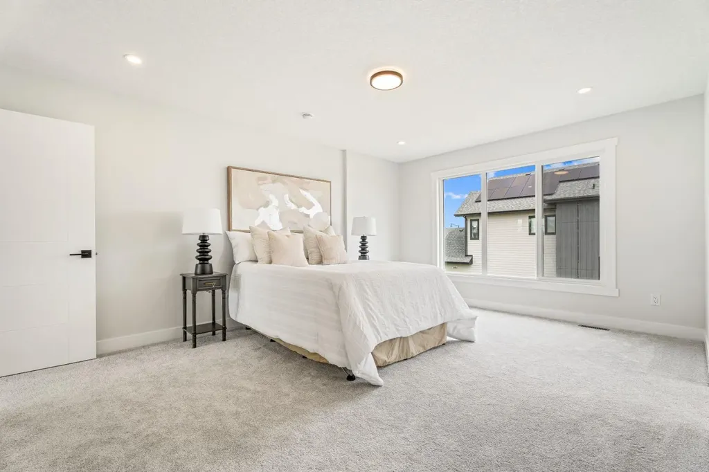 22 Cimarron Estates Okotoks AB T1S 0M9