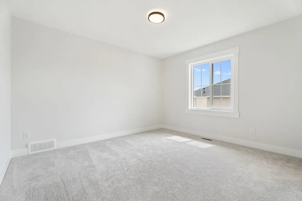 22 Cimarron Estates Okotoks AB T1S 0M9