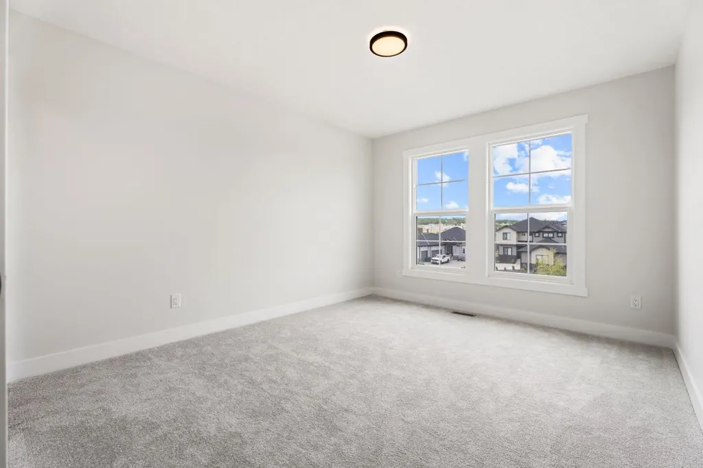 22 Cimarron Estates Gate Okotoks AB T1S 0M9