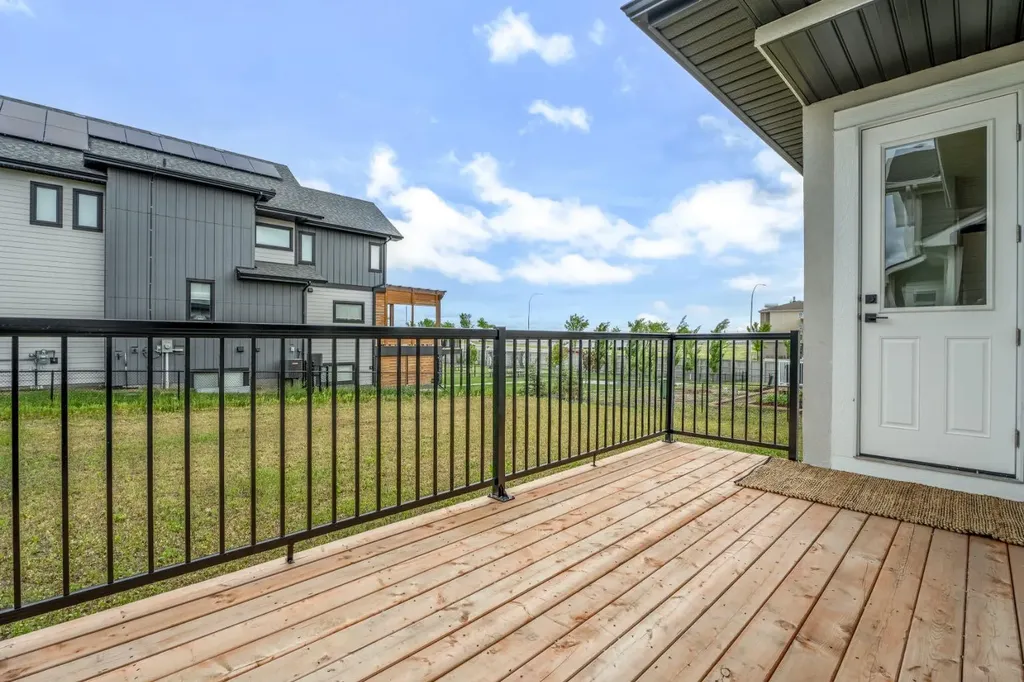 22 Cimarron Estates Okotoks AB T1S 0M9