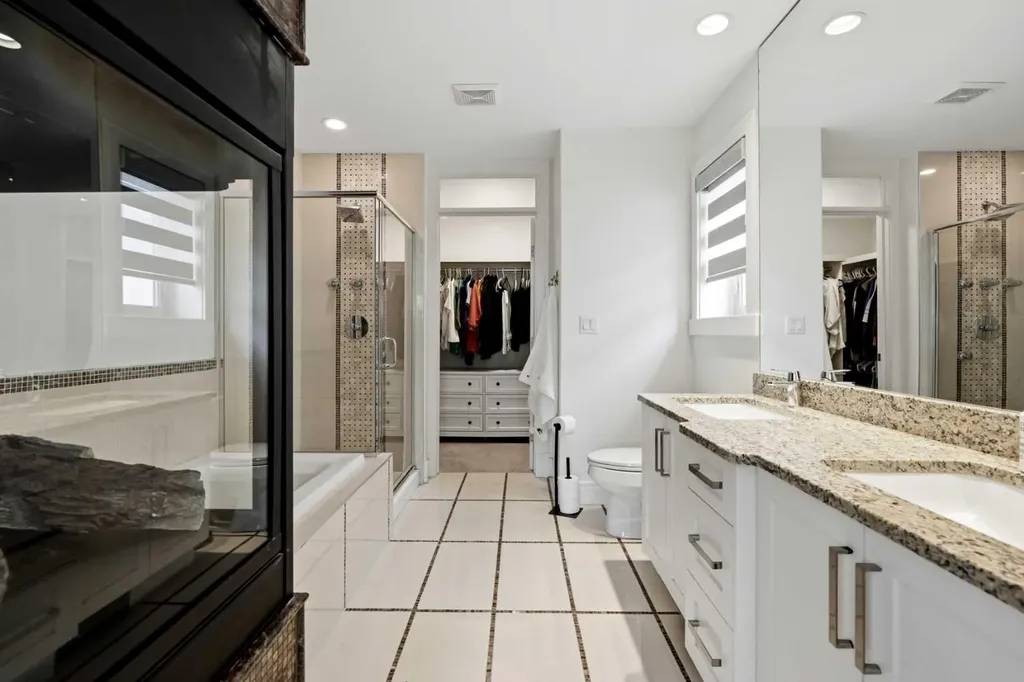 2040 31 Avenue SW Calgary AB T2T 1T2