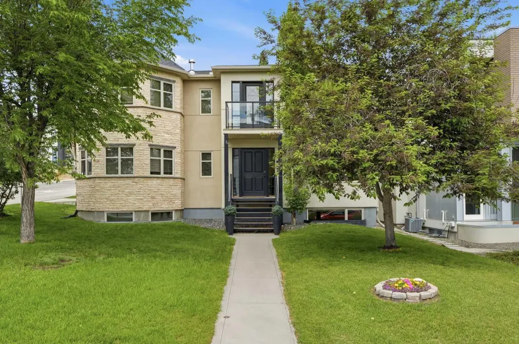 2040 31 Avenue SW Calgary AB T2T 1T2