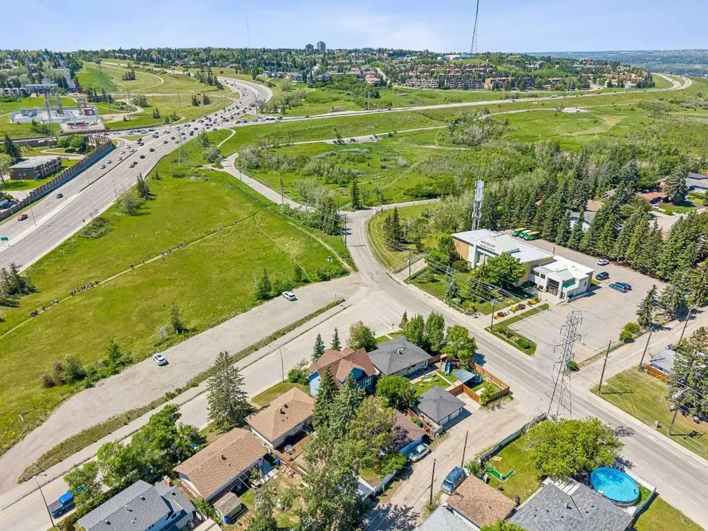 4936 Worcester Drive SW Calgary AB T3C3L6