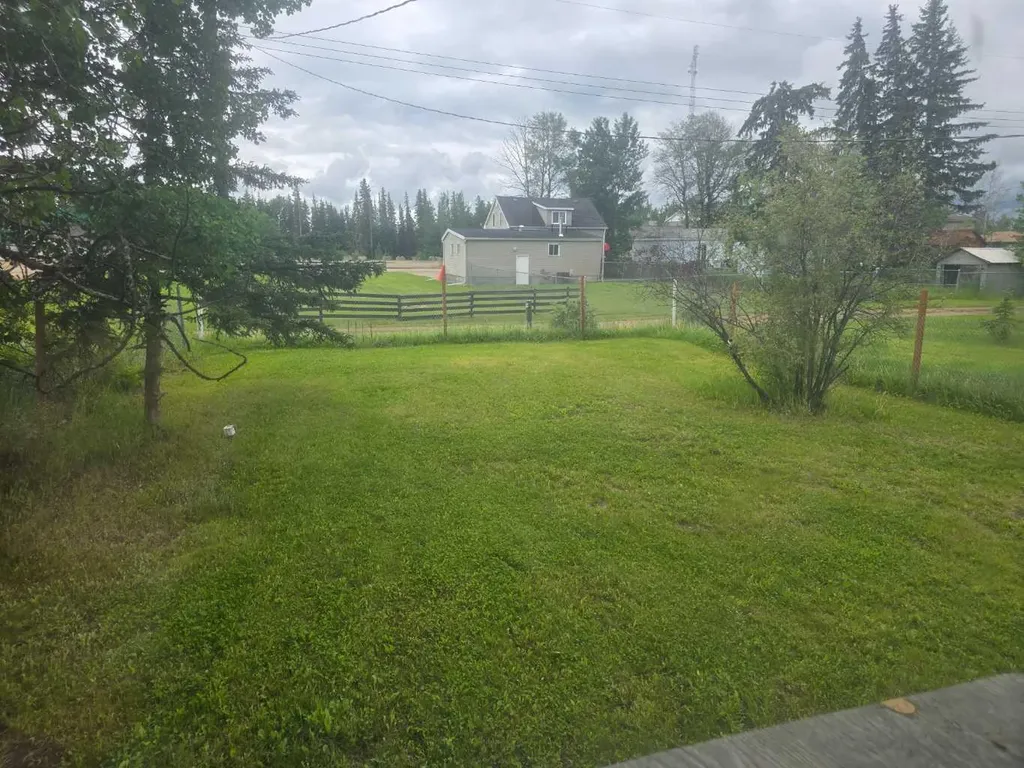 72133 Range Road 11 Debolt AB T0H 1B0
