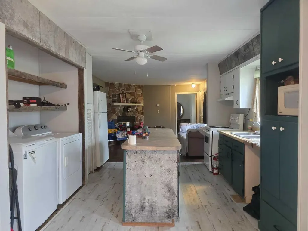 72133 Range Road 11 Debolt AB T0H 1B0