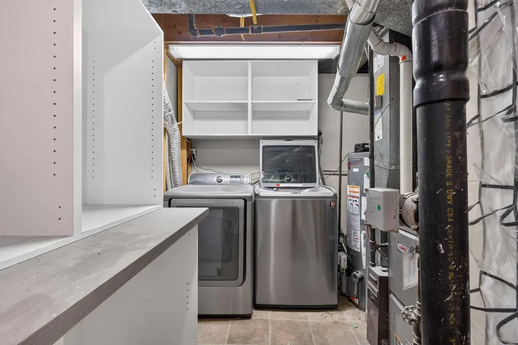 2515 62 Street NE Calgary AB T1Y 2M1