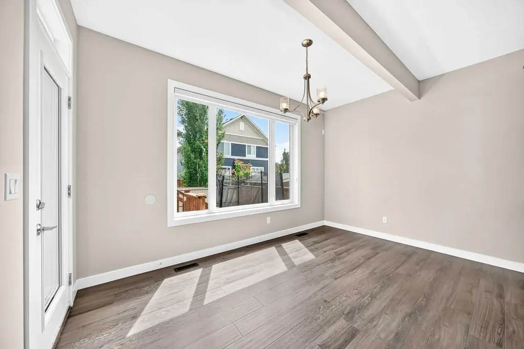 133 Baywater Way SW Airdrie AB T4B3V5