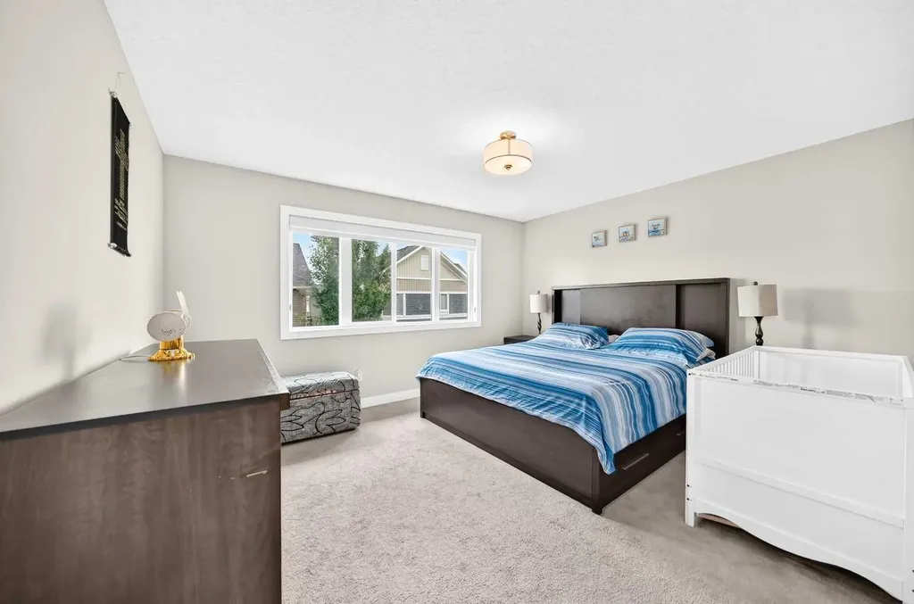 133 Baywater Way SW Airdrie AB T4B3V5