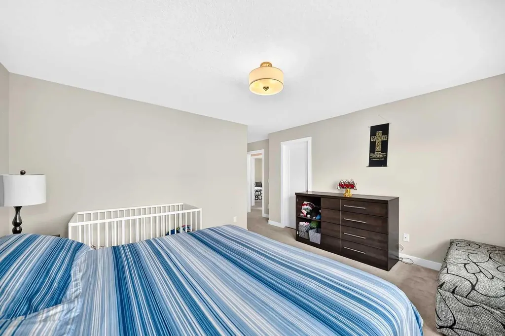 133 Baywater Way SW Airdrie AB T4B3V5