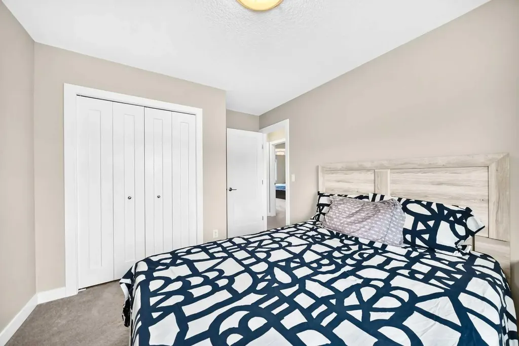 133 Baywater Way SW Airdrie AB T4B3V5