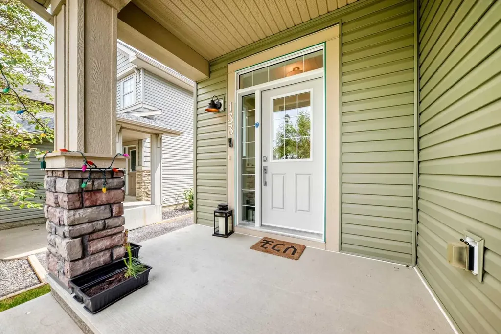 133 Baywater Way SW Airdrie AB T4B3V5