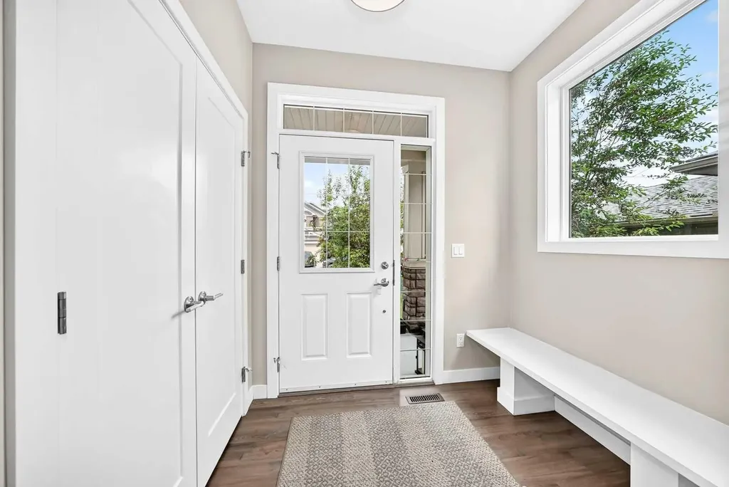 133 Baywater Way SW Airdrie AB T4B3V5