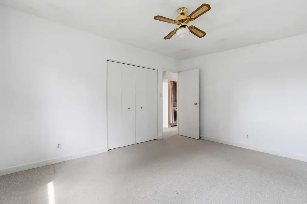 11759 Canfield Road SW Calgary AB T2W1J6