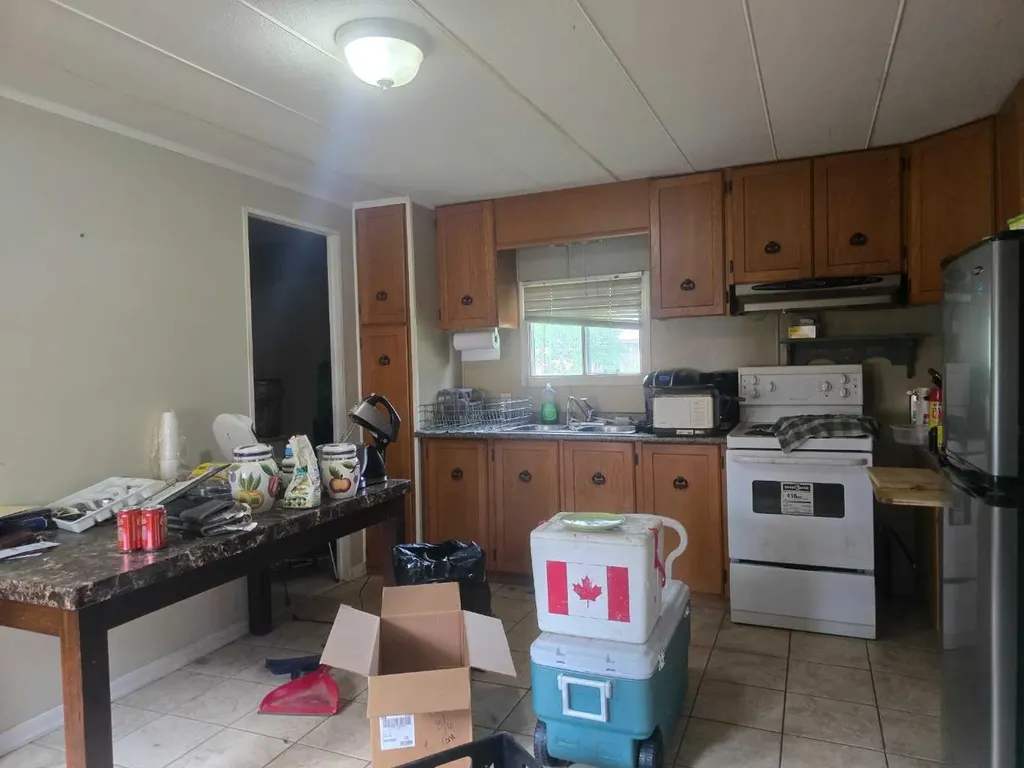 72133 Range Road 11 Debolt AB T0H 1B0