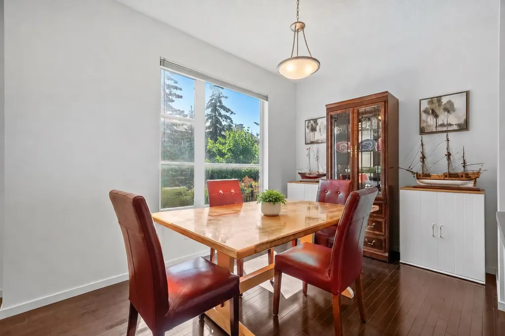 150 Chapalina Square SE Calgary AB T2X 0L7