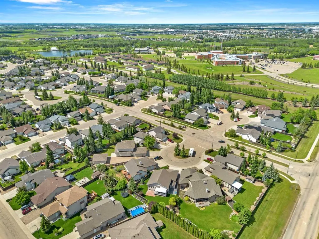 2201 59a Avenue Close Lloydminster AB T9V 3J3