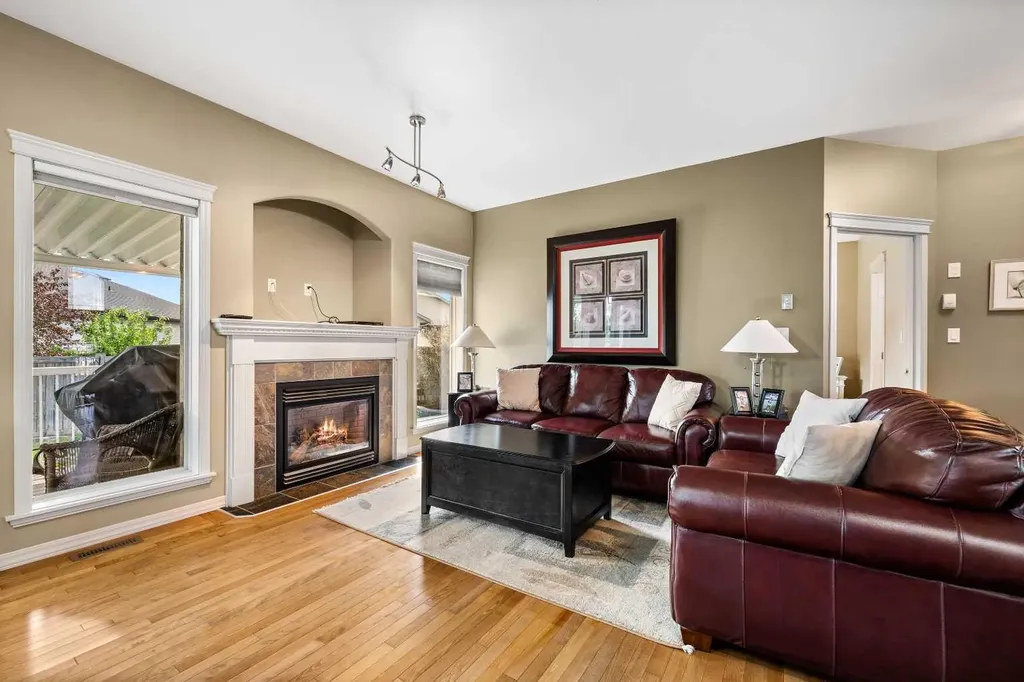 2201 59a Avenue Close Lloydminster AB T9V 3J3