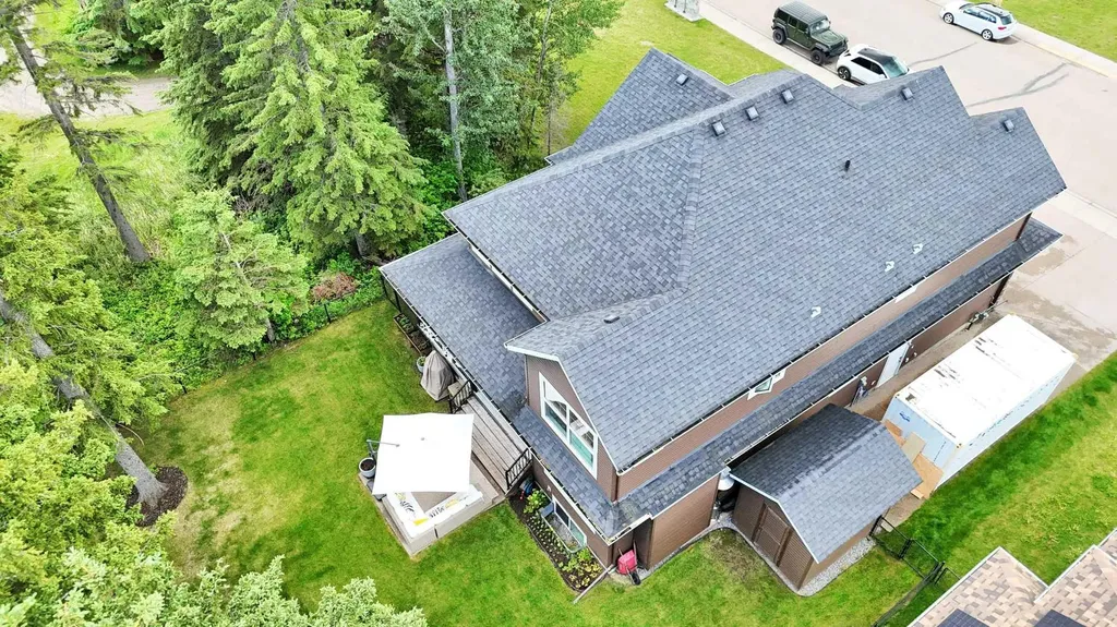 7201 61 Street Rocky Mountain House AB T4T 0A3