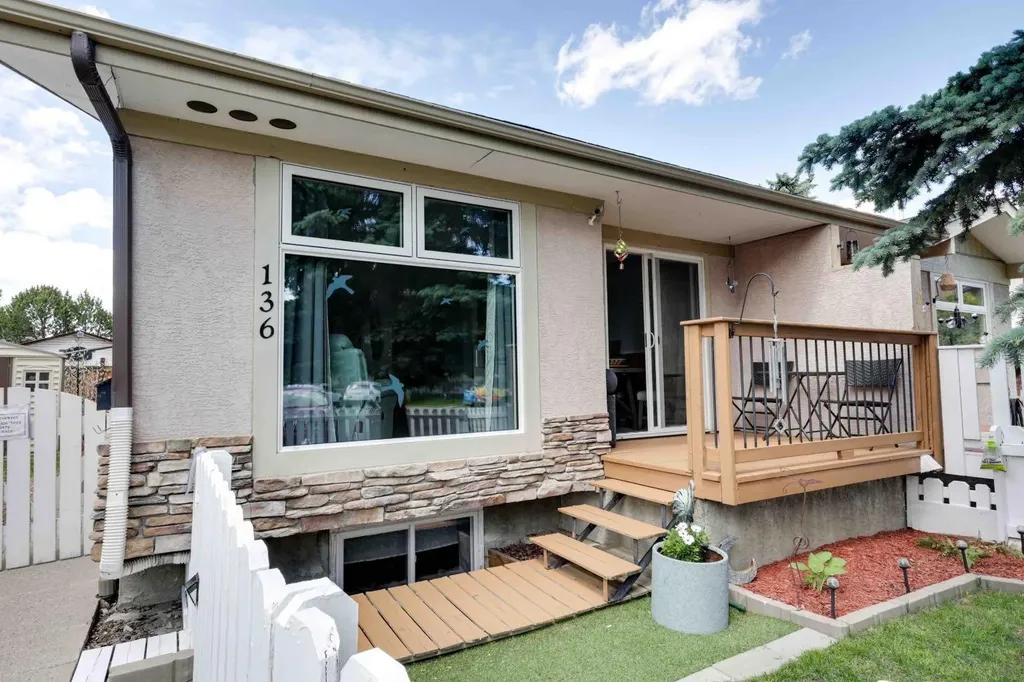 136 Abalone Place NE Calgary AB T2A 6N1
