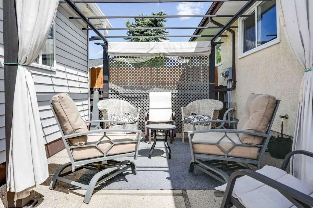 136 Abalone Place NE Calgary AB T2A 6N1
