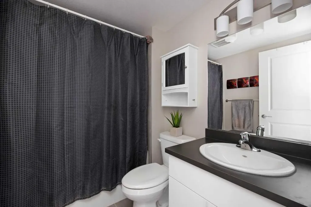 201 Abasand Drive Fort Mcmurray AB T9J1L6