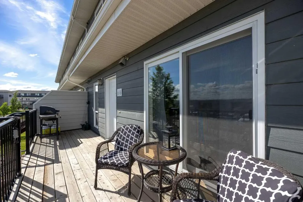 201 Abasand Drive Fort Mcmurray AB T9J1L6