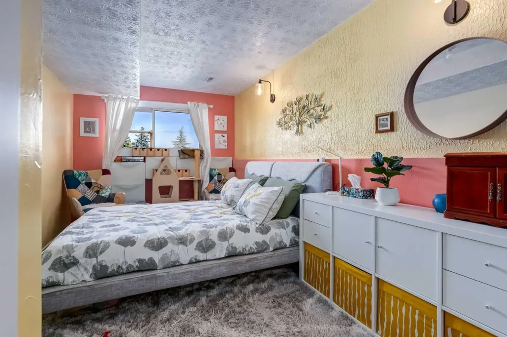 259 Shawmeadows Road SW Calgary AB T2Y 1B6