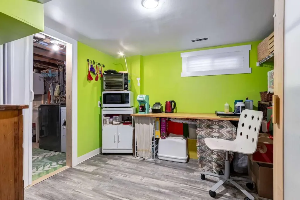 259 Shawmeadows Road SW Calgary AB T2Y 1B6
