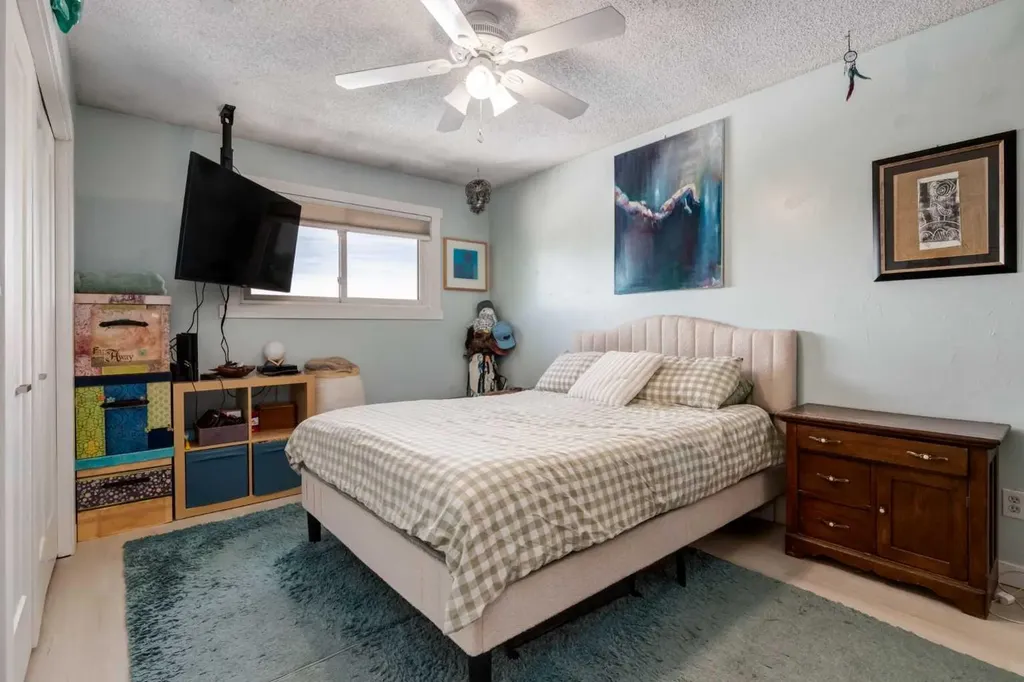 259 Shawmeadows Road SW Calgary AB T2Y 1B6