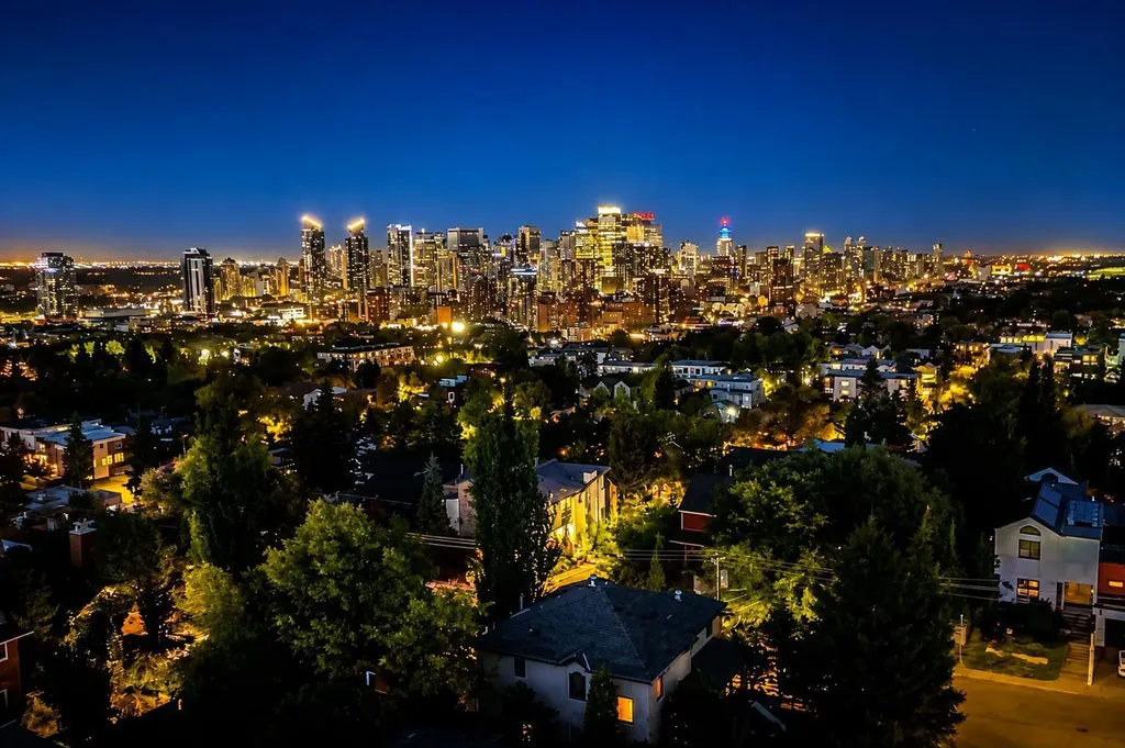 110 7 Street SW Calgary AB T2P 5M9