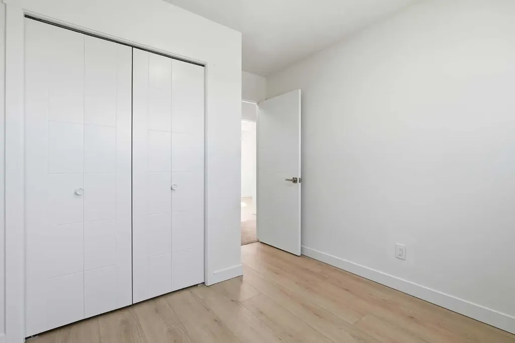 532 Rundleridge Drive NE Calgary AB t1y2k7
