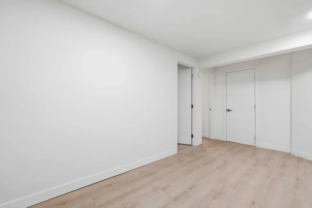 532 Rundleridge Drive NE Calgary AB t1y2k7