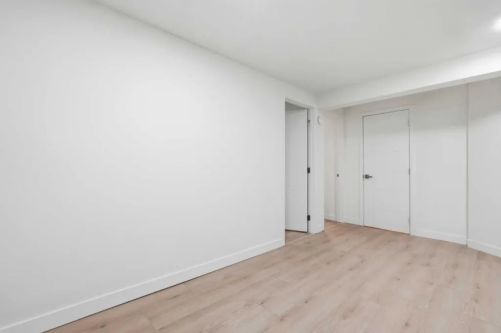 532 Rundleridge Drive NE Calgary AB t1y2k7