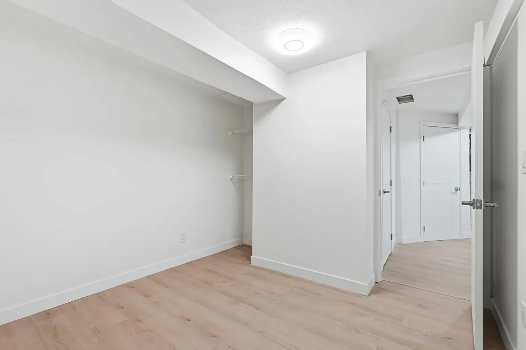 532 Rundleridge Drive NE Calgary AB t1y2k7