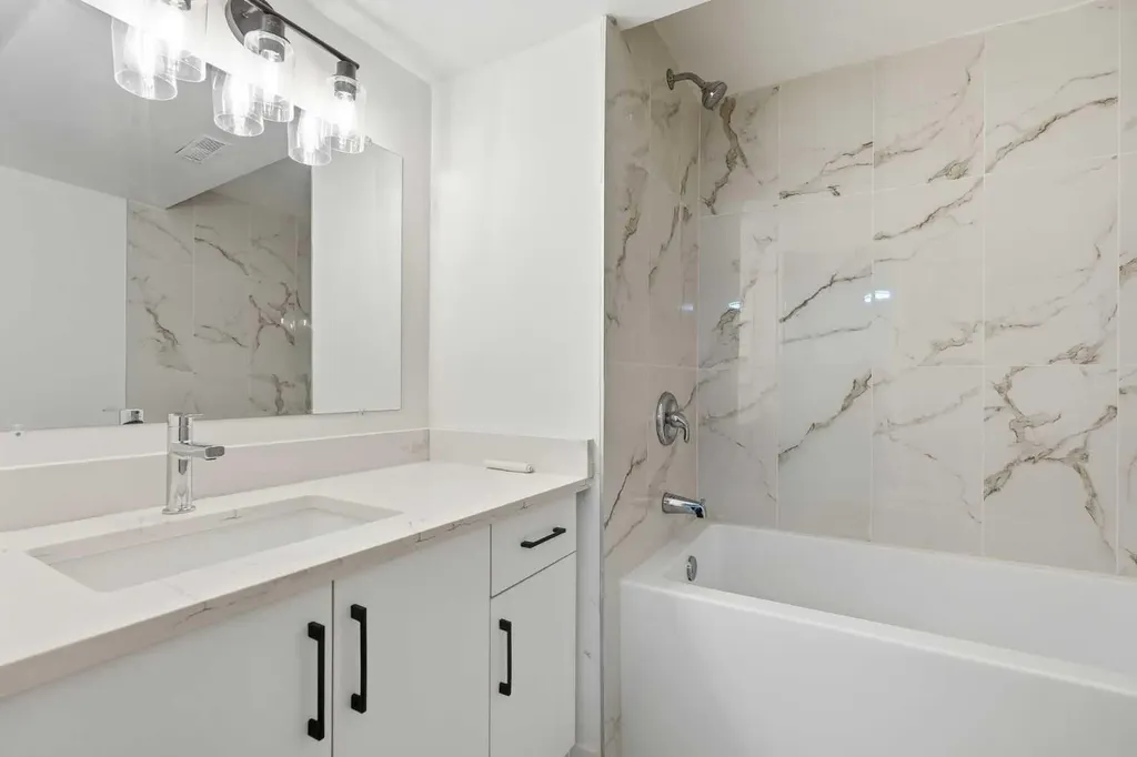 532 Rundleridge Drive NE Calgary AB t1y2k7