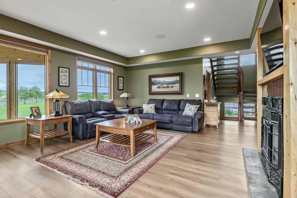 258104 48 Street W Rural Foothills County AB T1S 5V8