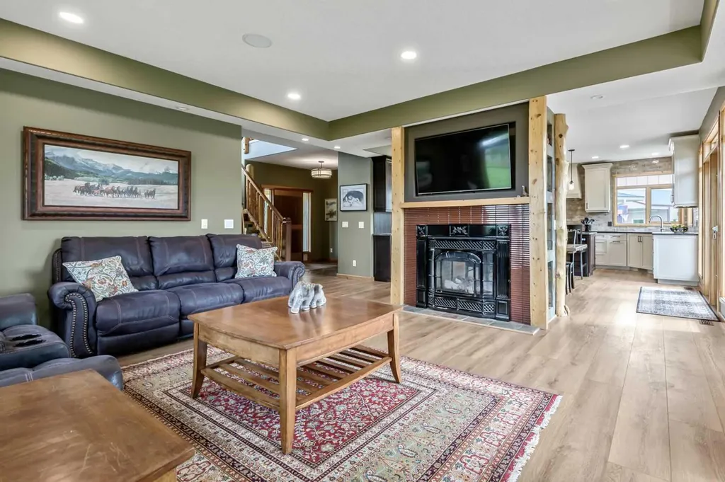 258104 48 Street W Rural Foothills County AB T1S 5V8