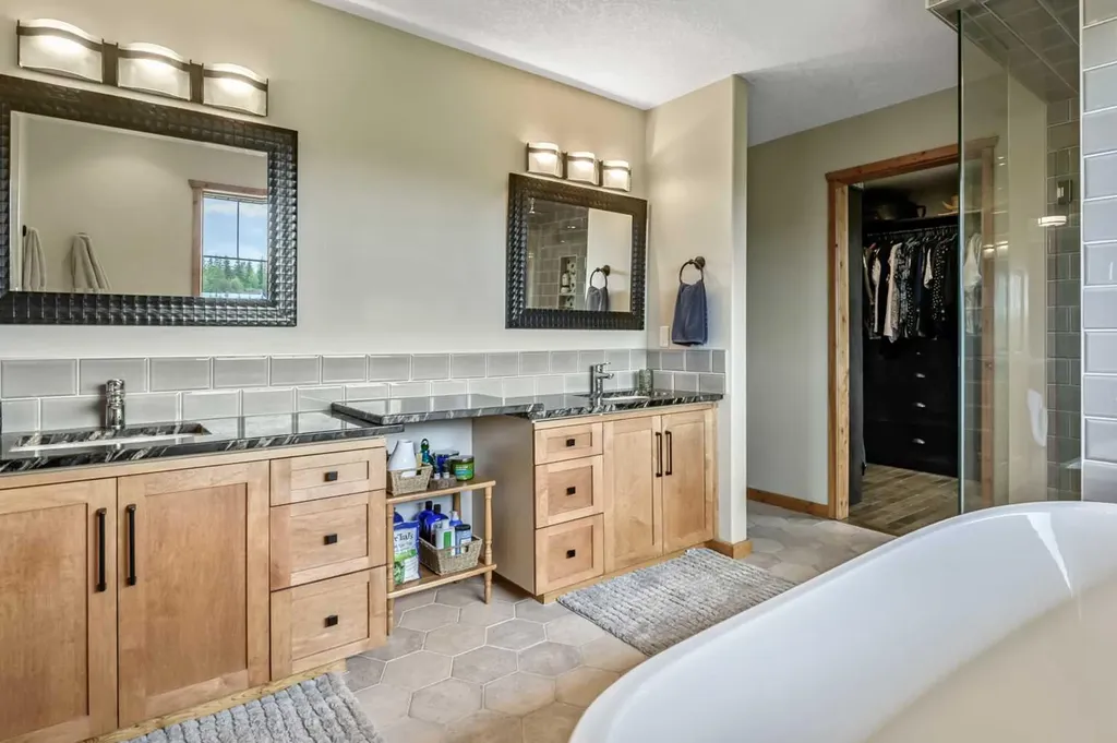 258104 48 Street W Rural Foothills County AB T1S 5V8