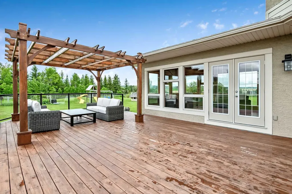 258104 48 Street W Rural Foothills County AB T1S 5V8