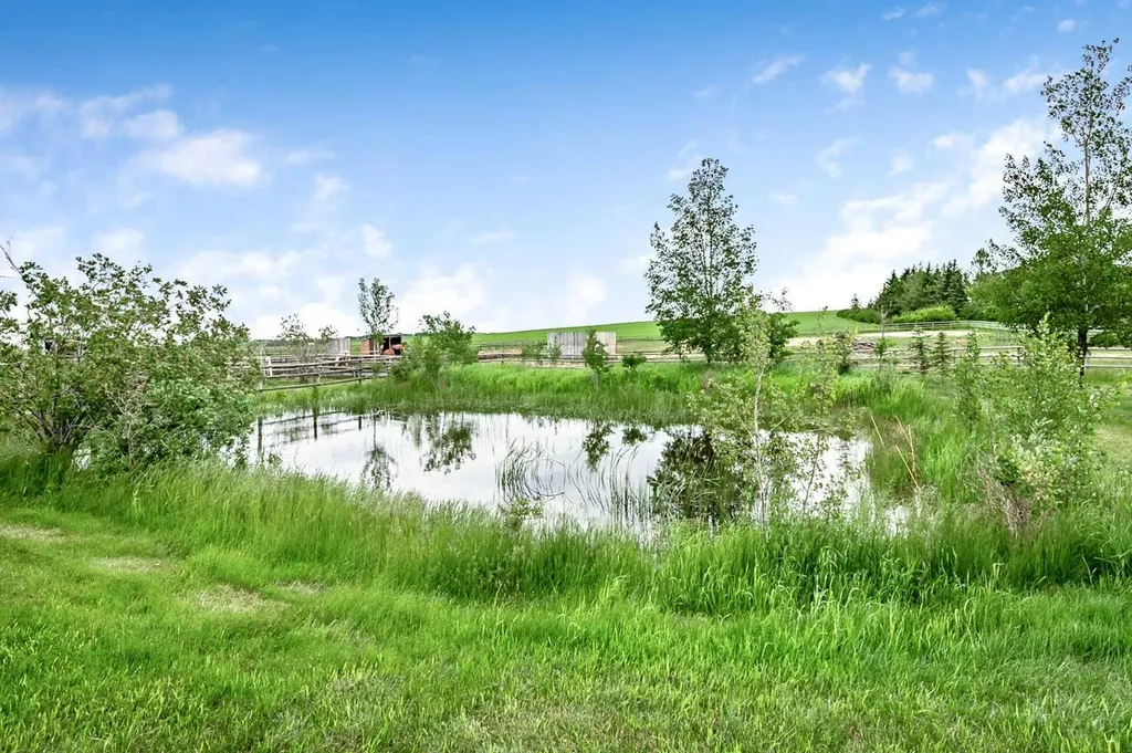 258104 48 Street W Rural Foothills County AB T1S 5V8