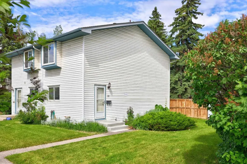 4810 40 Avenue SW Calgary AB T3E 1E5