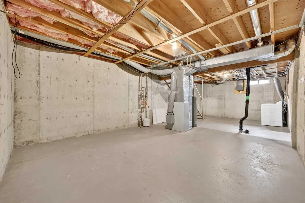 4810 40 Avenue SW Calgary AB T3E 1E5