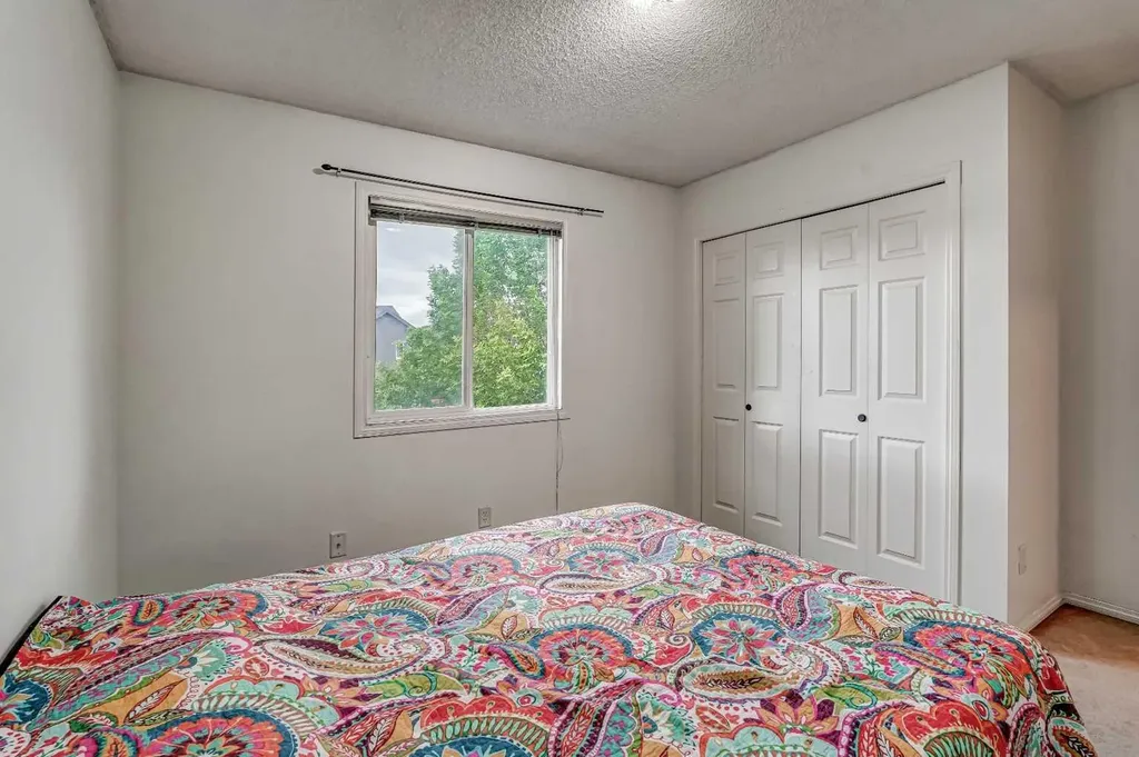 84 Saddletree Close NE Calgary AB T3J5H9