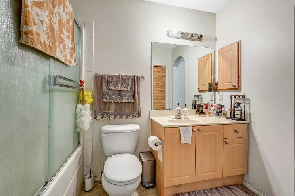 84 Saddletree Close NE Calgary AB T3J5H9