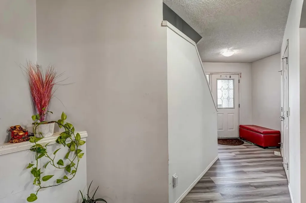 84 Saddletree Close NE Calgary AB T3J5H9